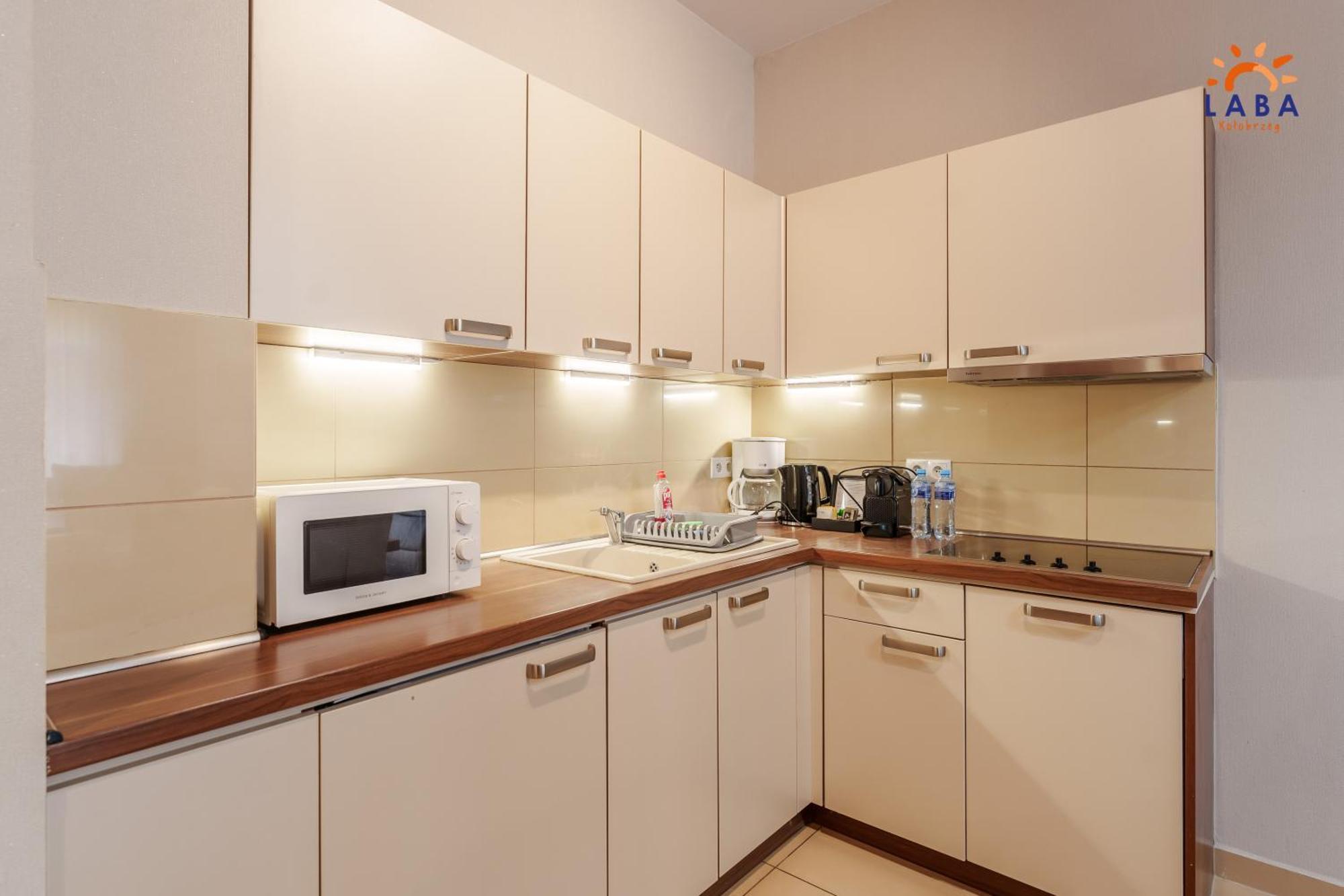 Laba Kolobrzeg Apartamenty Diune Z Parkingiem Buitenkant foto