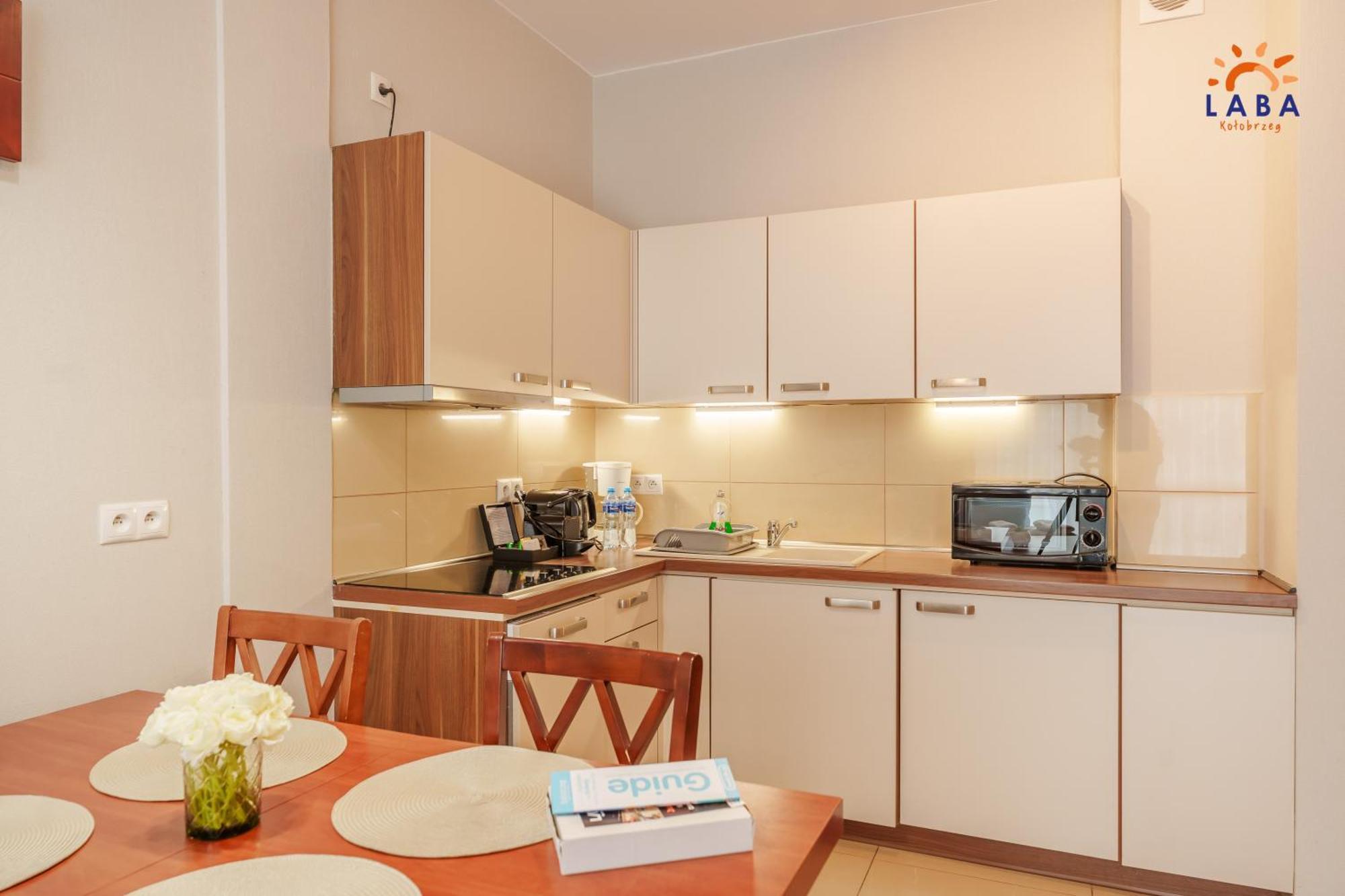 Laba Kolobrzeg Apartamenty Diune Z Parkingiem Buitenkant foto